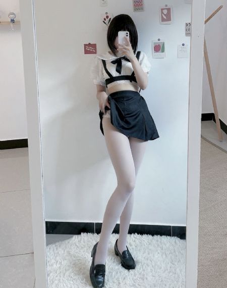《彼女×彼女×彼女》动漫_超清在线观看电视