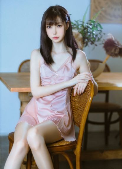 一边吻一边摸进内裤里网站_BDHD高清在线观看
