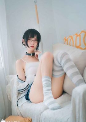 和老板在办公室bd三级_HD韩国电影在线观看
