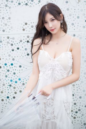 美女露出让男生揉的小说_720在线视频观看