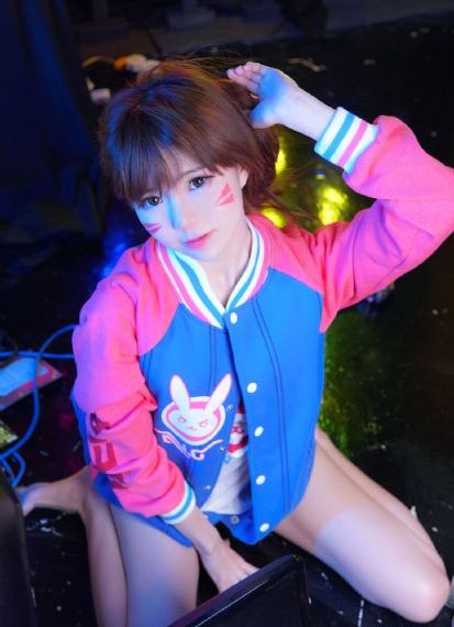 女老师4在线_720手机在线观看
