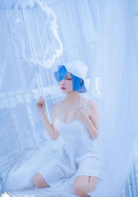 天空的颜色·水的颜色上卷_完整版BD高清中字