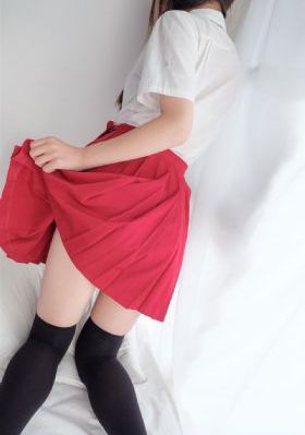 小镇春色_1080动漫在线观看